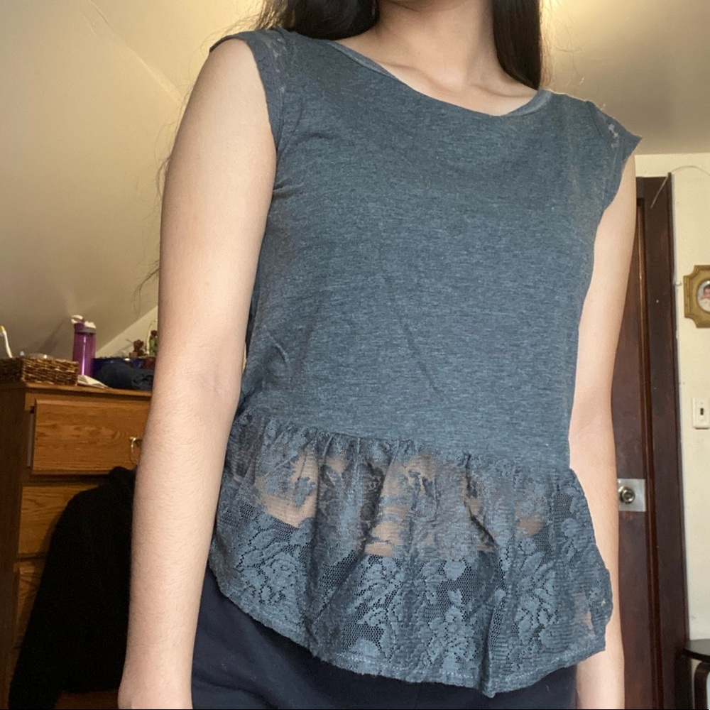 Aeropostale grey lace blouse